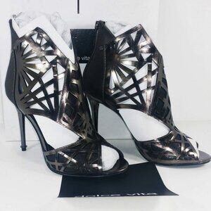 NIB DOLCE VITA Pewter Hadrian Lasercut Heels